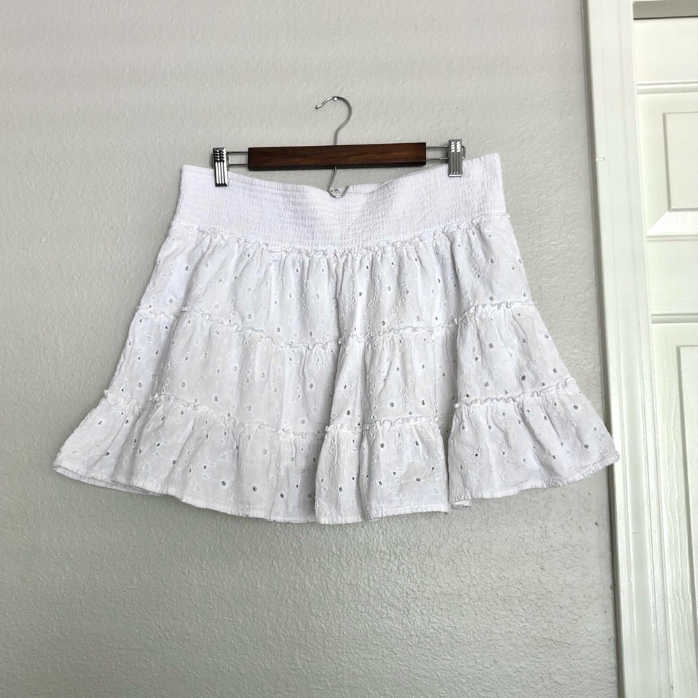 American Eagle Outfitters White Eyelet Tiered Skirt
